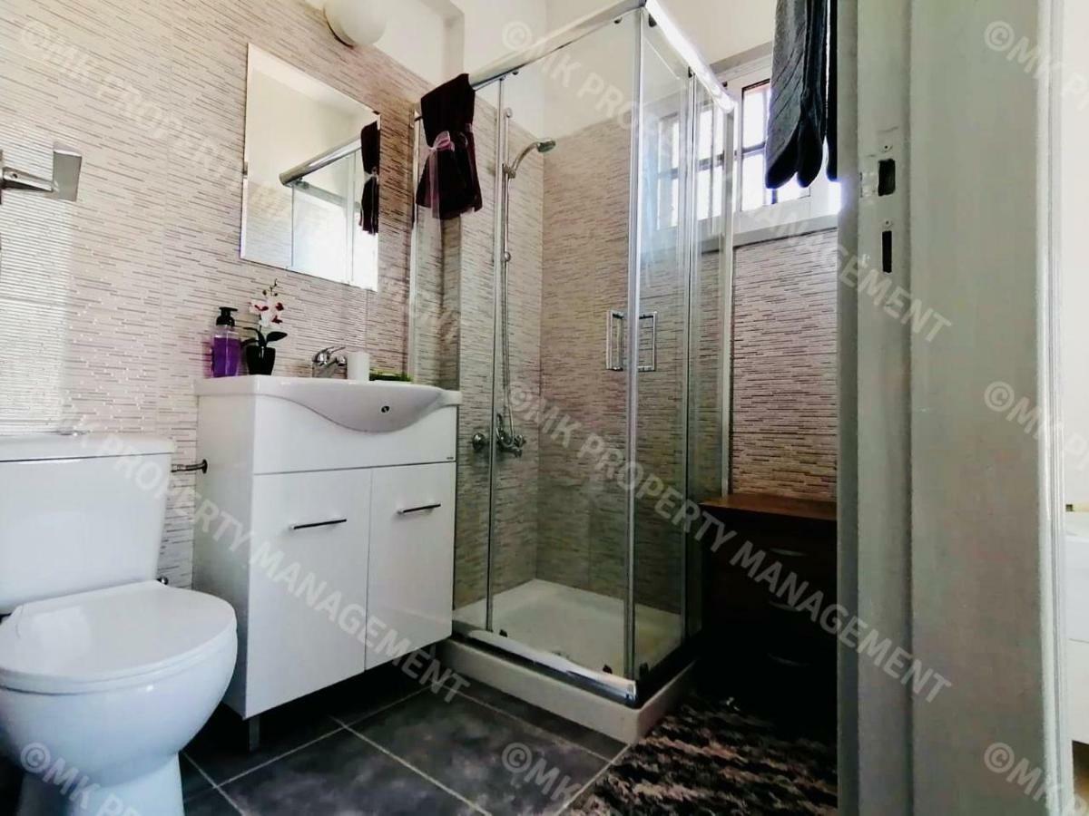 Lysia Sea-View Apartment Larnaka Exterior foto