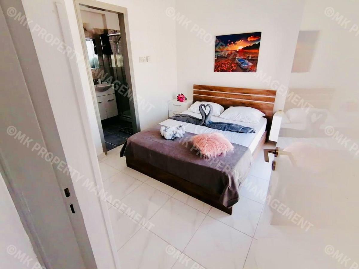 Lysia Sea-View Apartment Larnaka Exterior foto